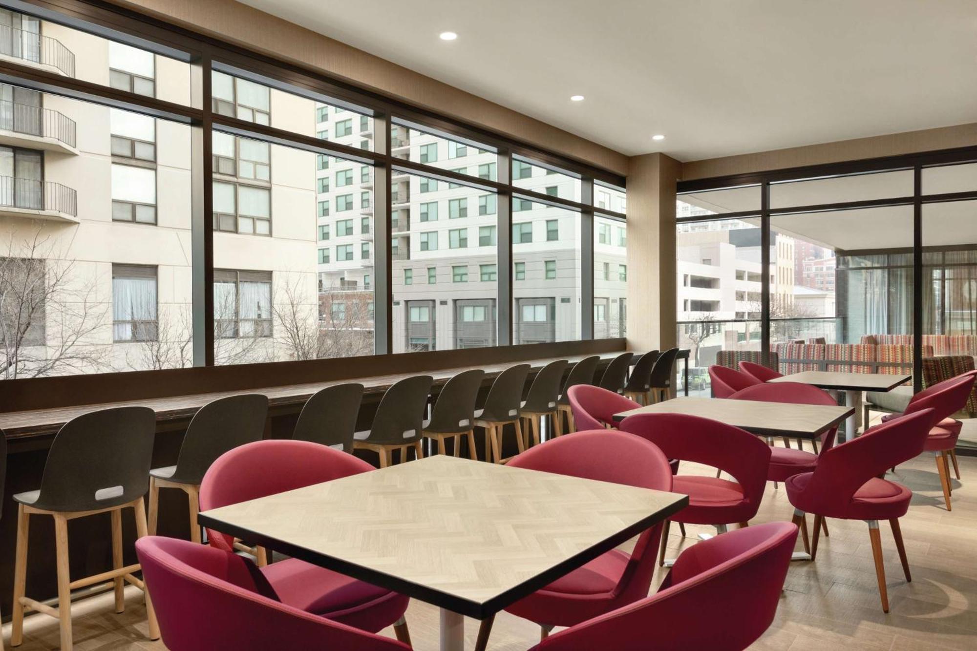 Home2 Suites By Hilton Chicago River North Exteriér fotografie
